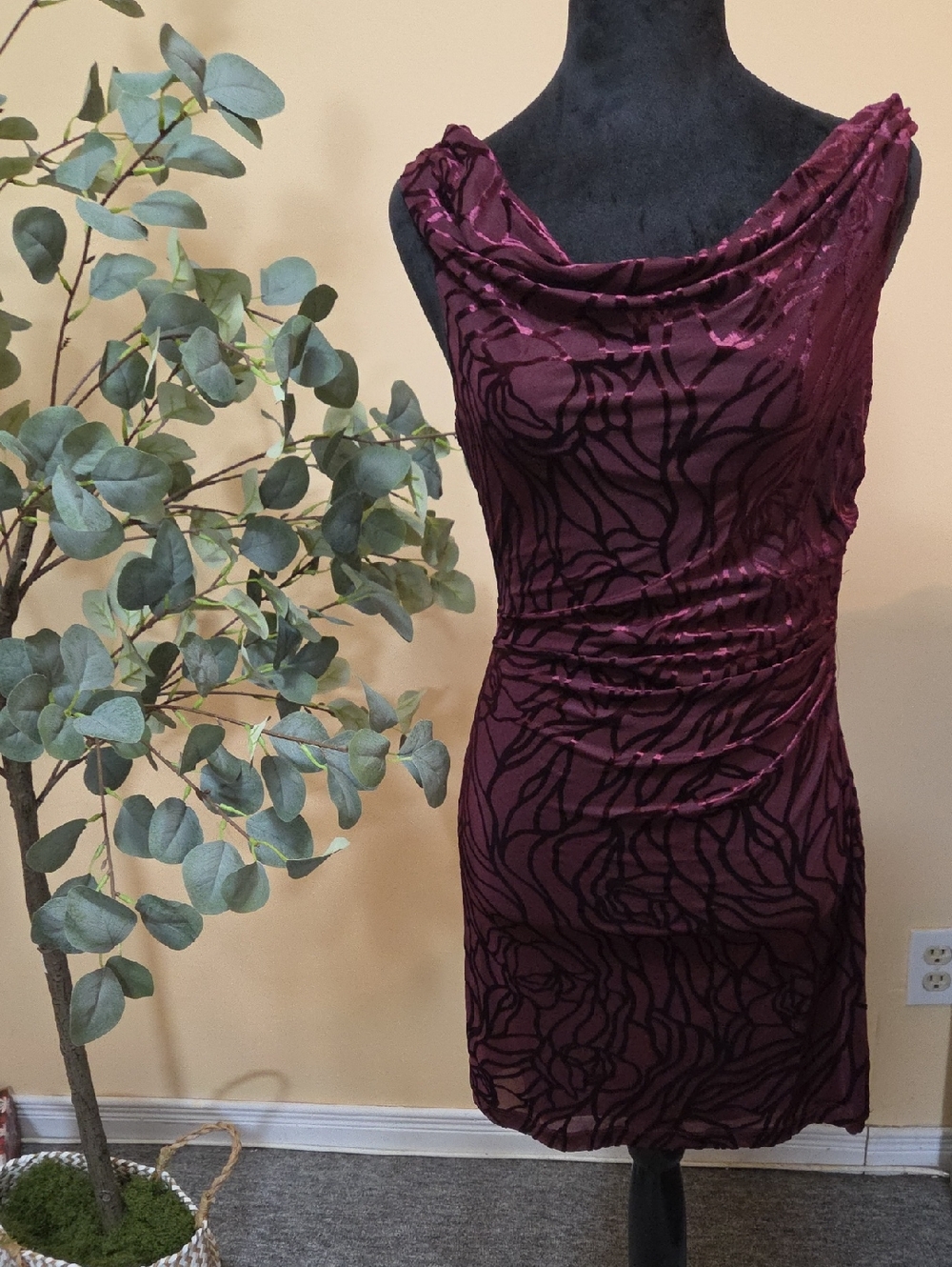 Dynamite One-Shoulder Burgundy Velvet Burnout Cocktail Dress